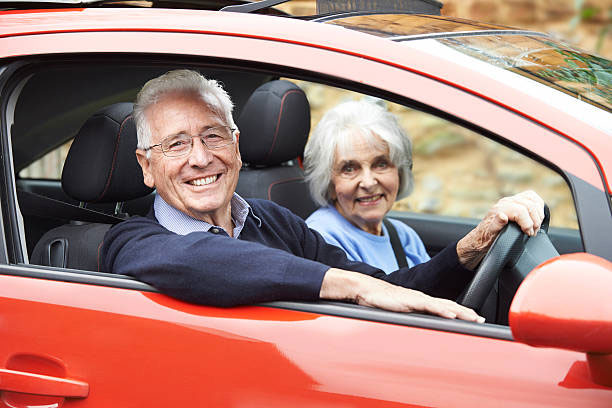 Вождение помогает пожилым людям оставаться мобильными