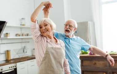 Сделать дом более безопасным для пожилых людей по комнатам