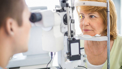 как укрепить здоровье глаз пожилых людей